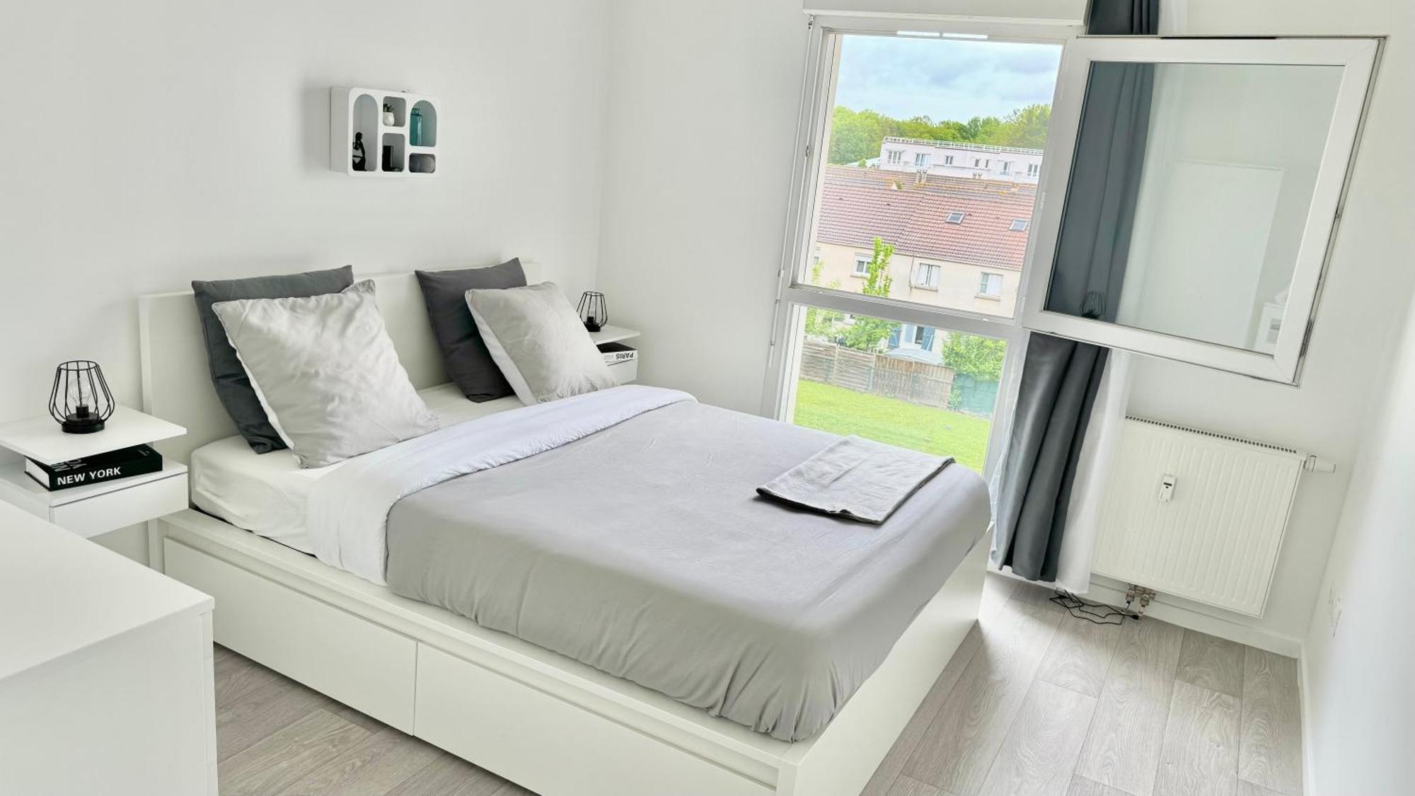 Chic Et Cosy Appartement Epure - T3 Courcouronnes Екстериор снимка