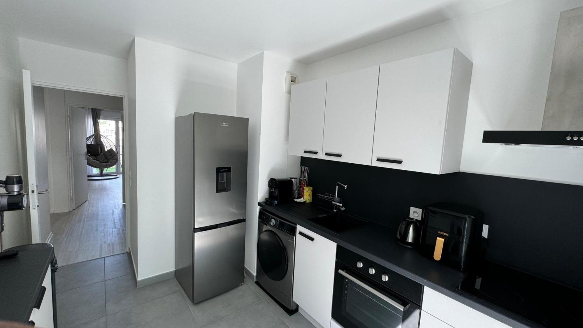 Chic Et Cosy Appartement Epure - T3 Courcouronnes Екстериор снимка